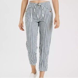 American Eagle Striped Pants Cotton Coastal Women’s Size 6 Blue White Beach